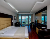 Vlora International 4*